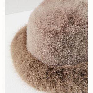 Free people snow angel faux fur beanie one size